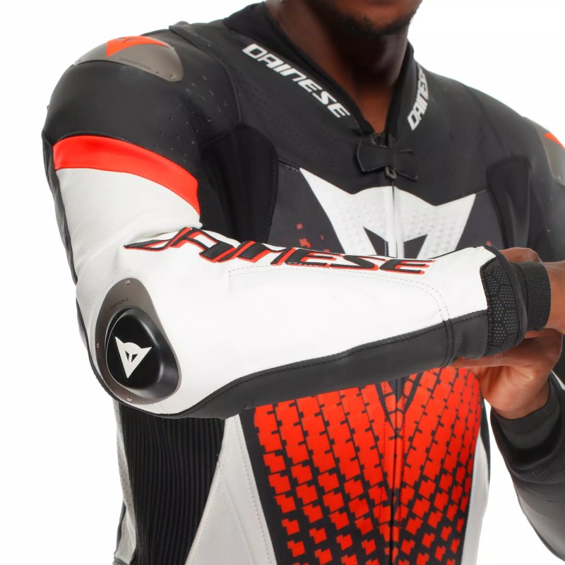 Mono DAINESE LAGUNA SECA 6 PERF 1pc Black/white/red-fluo