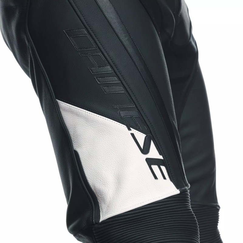 Pantalones DAINESE Delta 4 Hombre Black/White